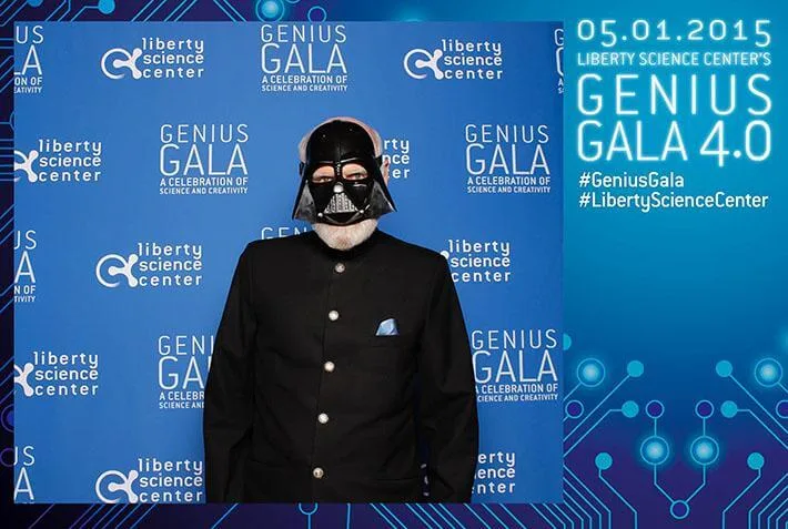  | Mashbooths Modern Photo Booth Rentals