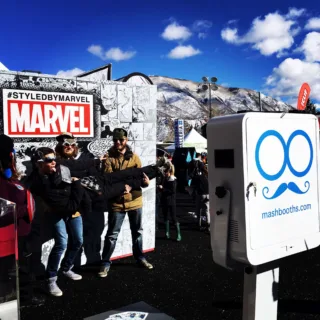  | Mashbooths Modern Photo Booth Rentals