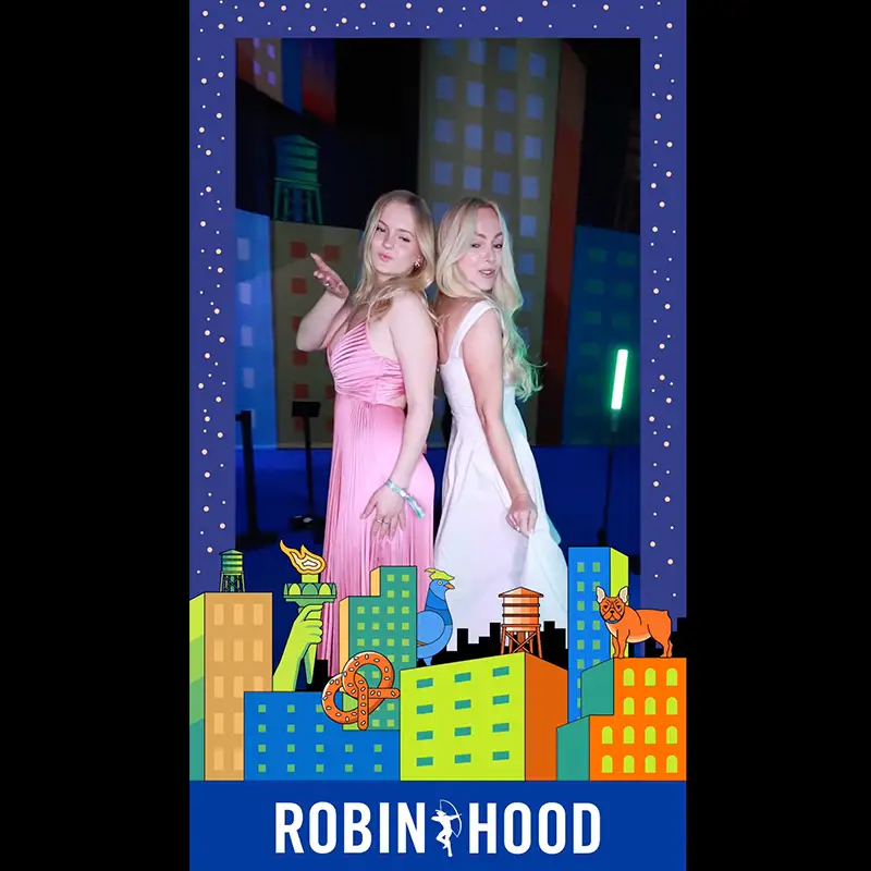 360 photobooth rental nyc-Robin Hood Javits Center | Mashbooths Modern Photo Booth Rentals 360 video booth experience at the Robin Hood Foundation event at Javits Center in New York City